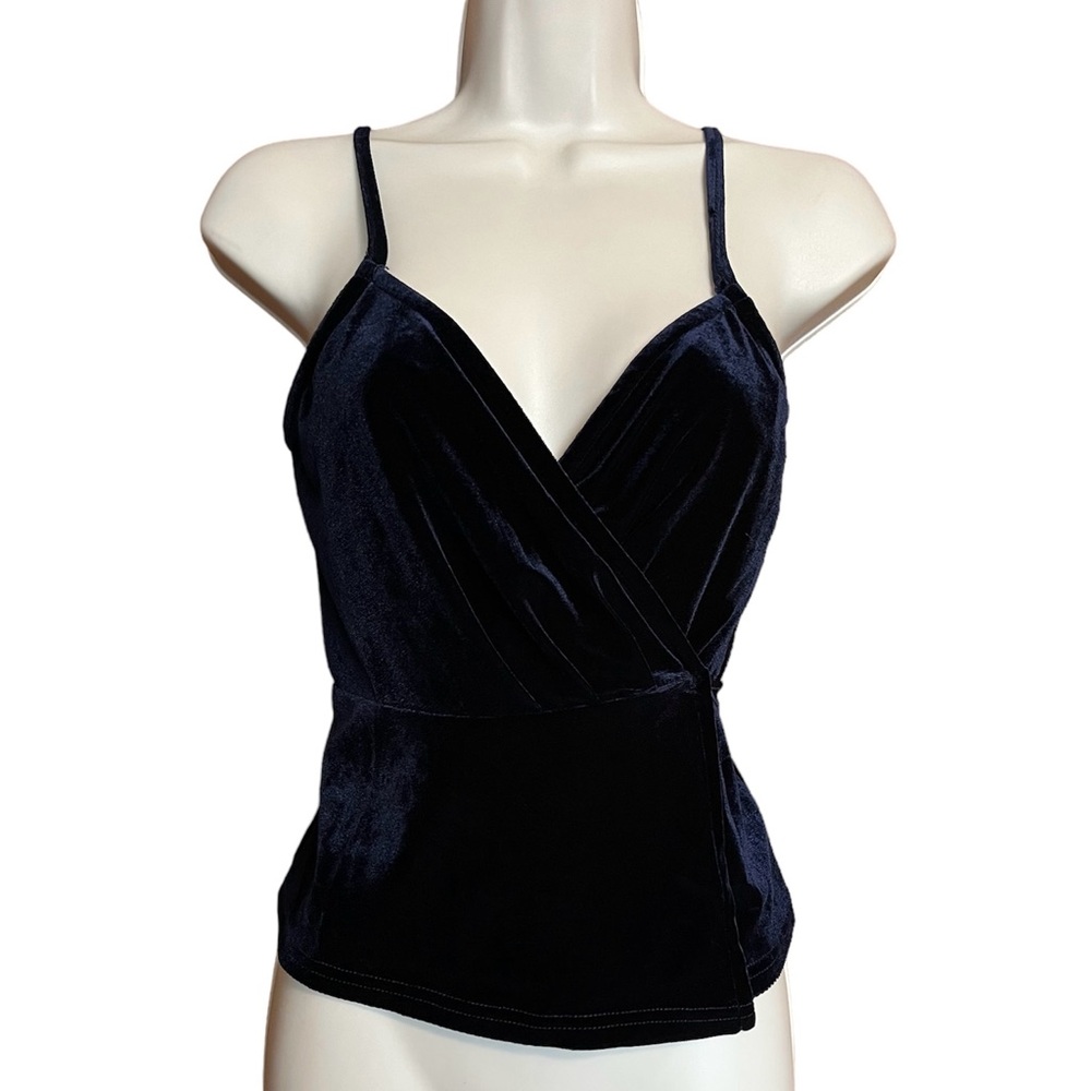 Selfie Leslie Navy blue velvet wrap top size small